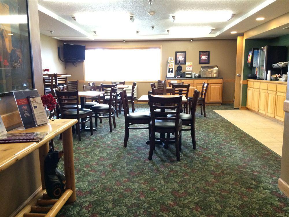Americinn By Wyndham Northfield Esterno foto